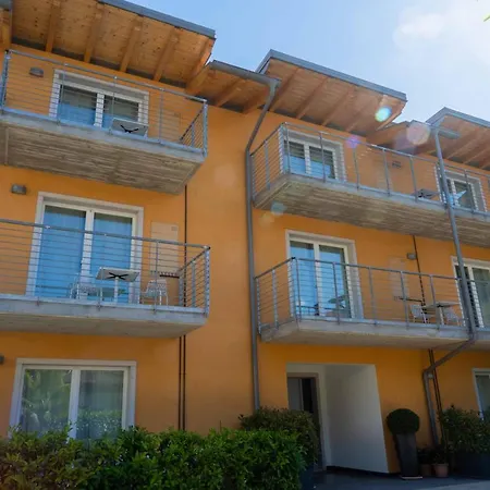 Aparthotel Desiree 3*